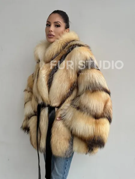 Шуба из меха лисы «Golden fox» - летучая мышь - фото 7