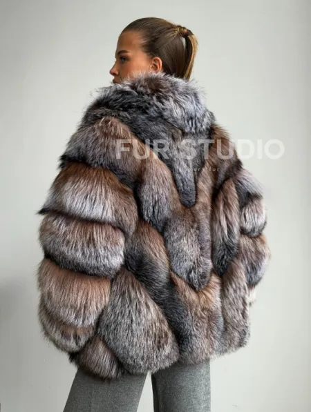 Шуба из меха лисы блюфрост - фото 6