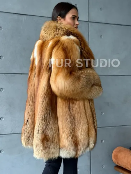 Шуба из натурального меха лисы - фото 4