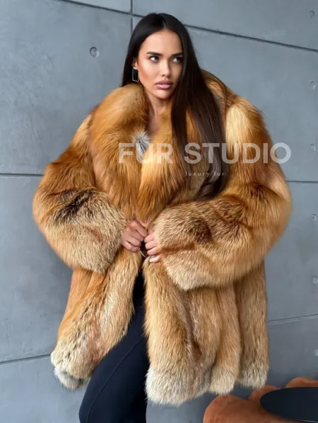 Шуба из натурального меха лисы - фото 9