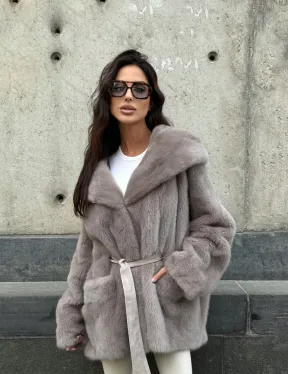 Шуба Oversize из меха цельной норки с капюшоном - фото 5