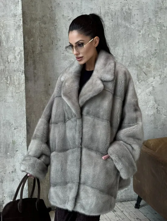 Меховое полупальто из аукционной серо-голубой норки с английским воротником - фото 0