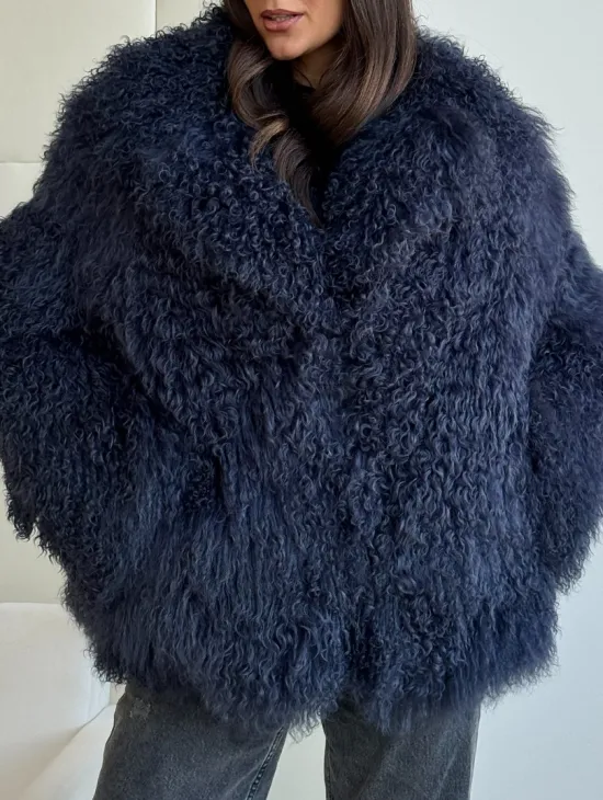 Шуба из ламы - цвет джинс - фото 1