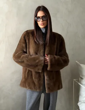 Шуба женская из меха норки - фото 14