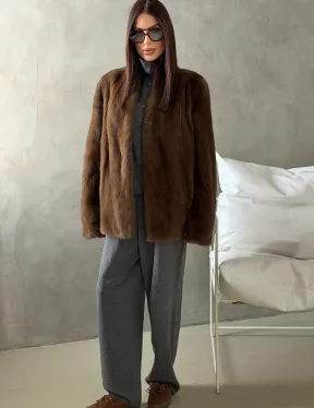 Шуба женская из меха норки - фото 4