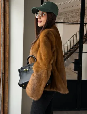 Меховой жакет из золотой норки - фото 9