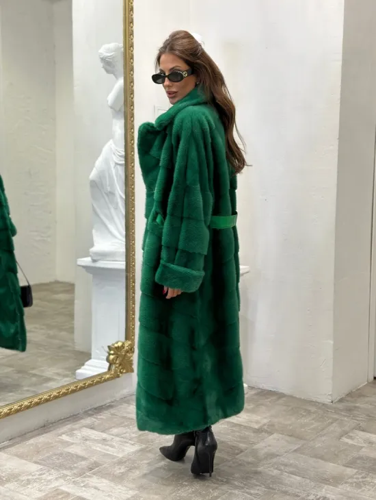 Шуба из аукционной норки с английским воротником - цвет изумруд - фото 6