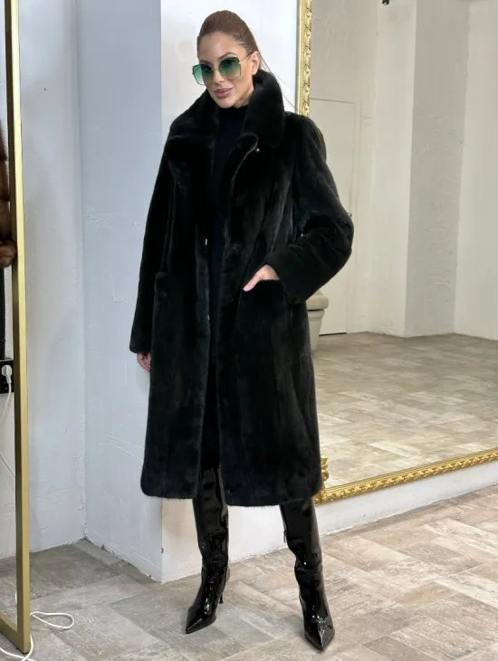 Элегантное пальто из плюшевой норки VELVET - цвет черно-зеленый - фото 0