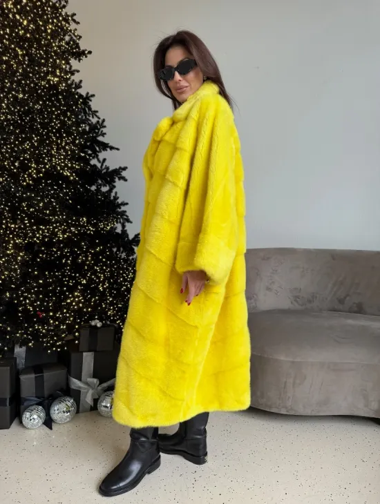 Шуба норковая в стиле Oversize - цвет лимонный - фото 4