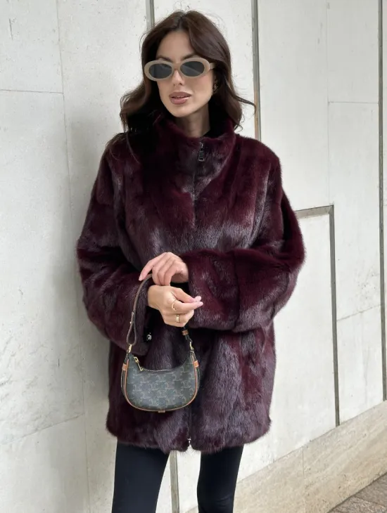 Женская норковая курточка - цвет бордо - фото 4